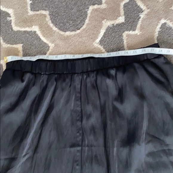 NWT Loft Midi Skirt - Picture 4 of 5